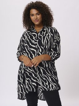 SONNA  - Plus Size Skjorte fra Kaffe Curve