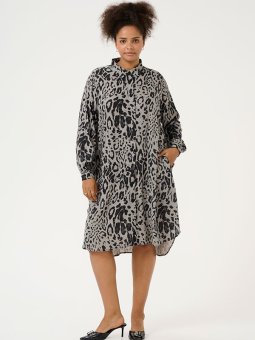 KCMILLE - Plus Size Kjole fra Kaffe Curve