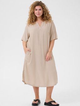 KCMILLE - Plus Size Kjole fra Kaffe Curve