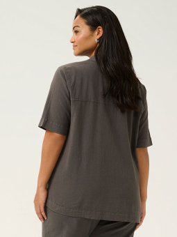 KCNANA - Plus Size Skjorte fra Kaffe Curve