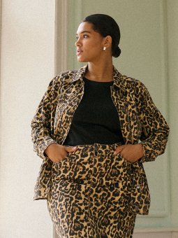 KCLEONOMA - Plus Size Jakke fra Kaffe Curve