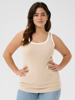 KCCARINA - Plus Size Topp fra Kaffe Curve