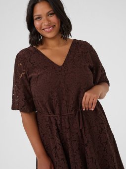KCNIMA - Plus Size Kjole fra Kaffe Curve