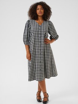 KCELINA - Plus Size Kjole fra Kaffe Curve