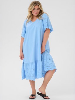 KCLOUISIA - Plus Size Kjole fra Kaffe Curve