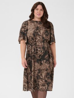 KCJAMIA - Plus Size Kjole fra Kaffe Curve
