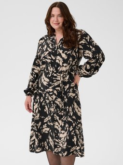 KCOLLA - Plus Size Kjole fra Kaffe Curve