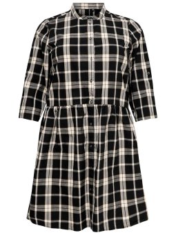 Plus Size Kjole fra Only Carmakoma