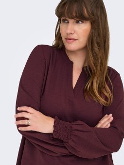 CARMETTA - Plus Size Bluse fra Only Carmakoma