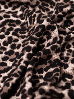 CARNOVA - Plus Size Bluse fra Only Carmakoma