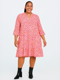 CARTHYRA - Plus Size Kjole fra Only Carmakoma