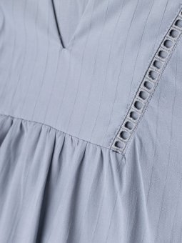 CARMYRNA - Plus Size Bluse fra Only Carmakoma