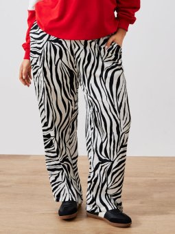 CARYAVA - Plus Size Bukser fra Only Carmakoma