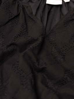 CARCLEANOR - Plus Size Bluse fra Only Carmakoma