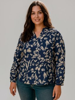 CARJYTTE - Plus Size Bluse fra Only Carmakoma