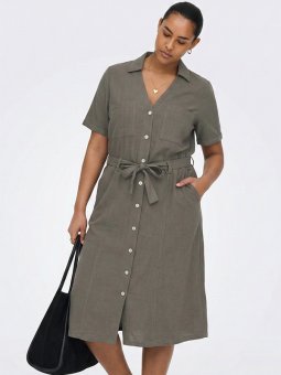 CARSIESTA - Plus Size Kjole fra Only Carmakoma