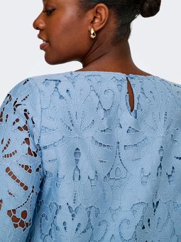 CARGELINA - Plus Size Kjole fra Only Carmakoma