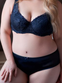 Plus Size Truse fra Plaisir