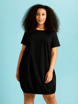 AMIN - Plus Size Kjole fra Zhenzi