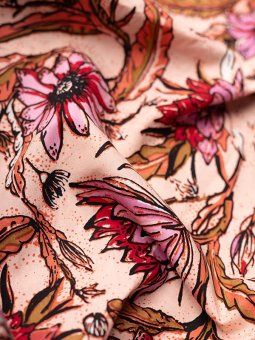 HAYU - Plus Size Bluse fra Zhenzi