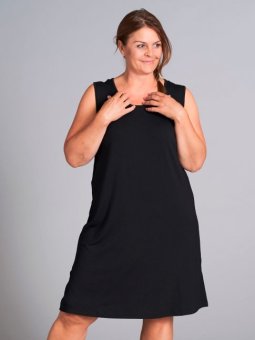 Plus Size Kjole fra Gozzip