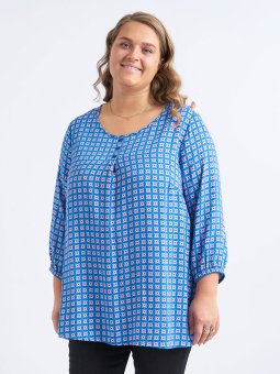 Plus Size Bluse fra Adia