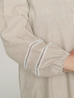 ADGINGER - Plus Size Bluse fra Adia