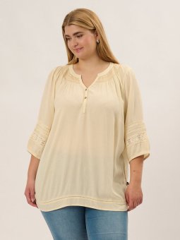Plus Size Bluse fra Adia