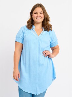 ADVALKYRIE - Plus Size Kjole fra Adia