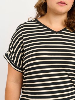 ADVI - Plus Size T-shirt fra Adia