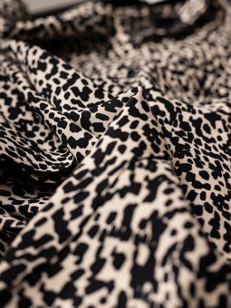 ADVIPSE - Plus Size Bluse fra Adia