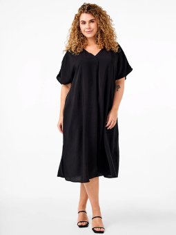 CAKAM - Plus Size Kjole fra Zizzi