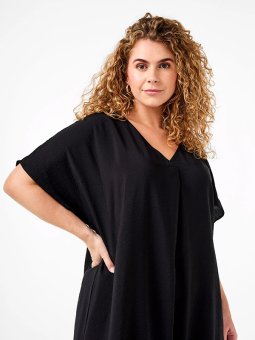 CAKAM - Plus Size Kjole fra Zizzi