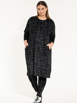 Plus Size Kjole fra Gozzip Black