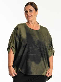 KLEO - Plus Size Bluse fra Gozzip Black