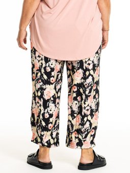 GILA - Plus Size Bukser fra Gozzip