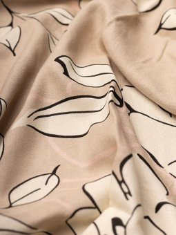 KATHLA - Plus Size Bluse fra Gozzip