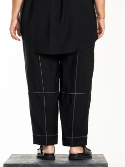 LOLLY - Plus Size Bukser fra Gozzip Black