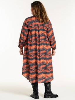 GVALDIS - Plus Size Kjole fra Gozzip