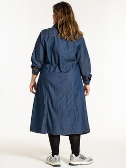 EVELYN - Plus Size Kjole fra Gozzip