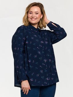 GKARINA - Plus Size Skjorte fra Gozzip