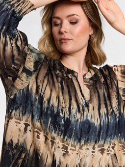 GVALDIS - Plus Size Kjole fra Gozzip