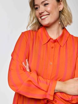 GNATASJA - Plus Size Skjorte fra Gozzip