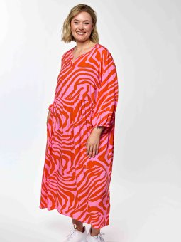 GLEA - Plus Size Kjole fra Gozzip