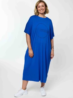 GLIS - Plus Size Kjole fra Gozzip