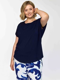 GGITTE - Plus Size T-shirt fra Gozzip