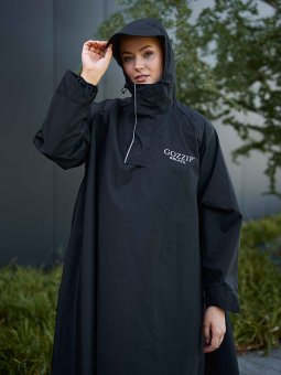 RAIN - Plus Size Poncho fra Gozzip Black