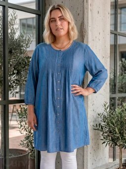 GJOHANNE - Plus Size Tunika fra Gozzip