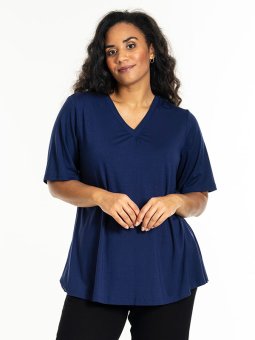 LYKKE - Plus Size T-shirt fra Studio