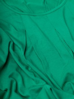 KICKA - Plus Size Kjole fra Studio